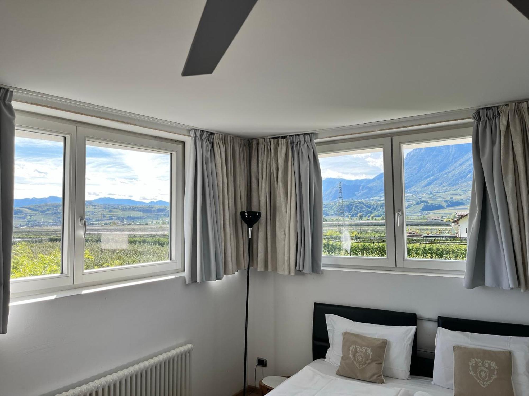 B&B Mele D'Oro Bolzano Exterior photo
